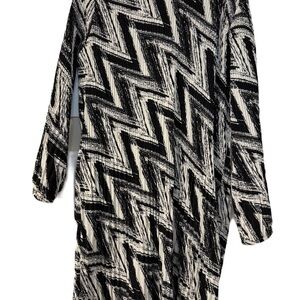 Harper Elegant Black and Cream Zigzag Dress XL